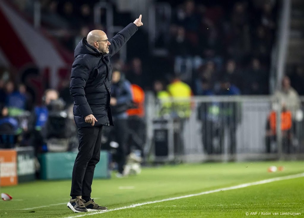 Bosz blijft na afgang strijdbaar en voelt vertrouwen directie PSV