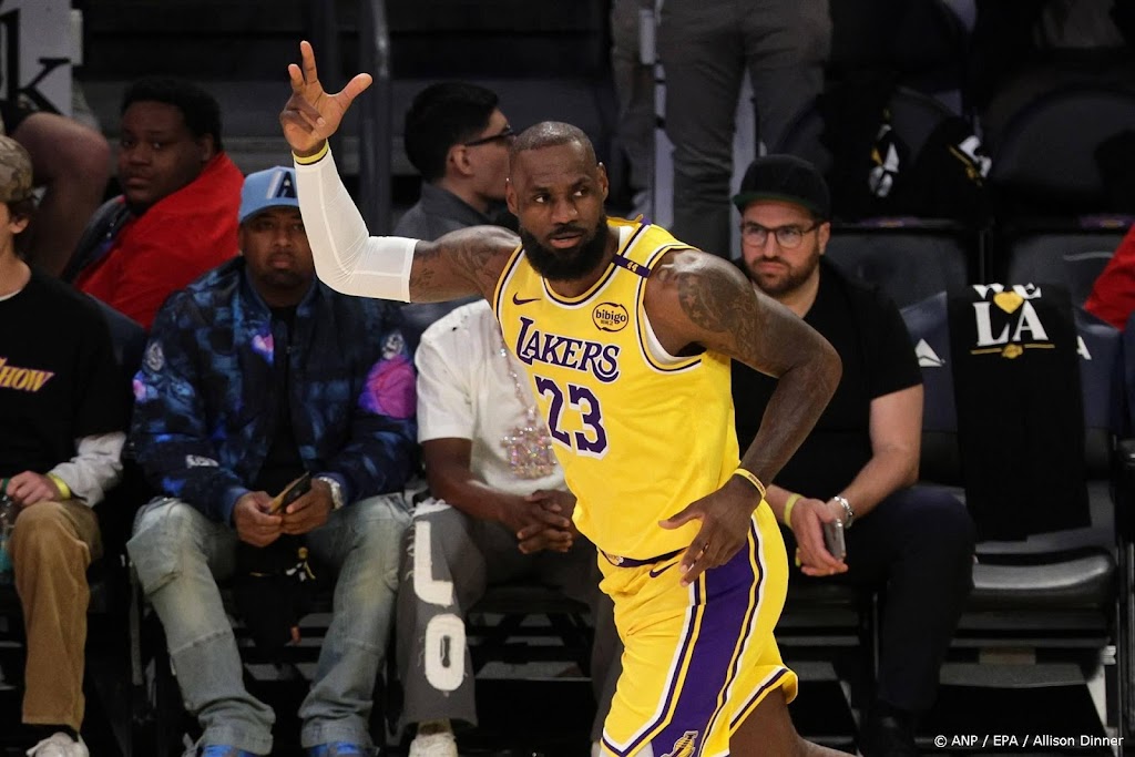 Basketbalvedette LeBron James doorbreekt grens van 50.000 punten