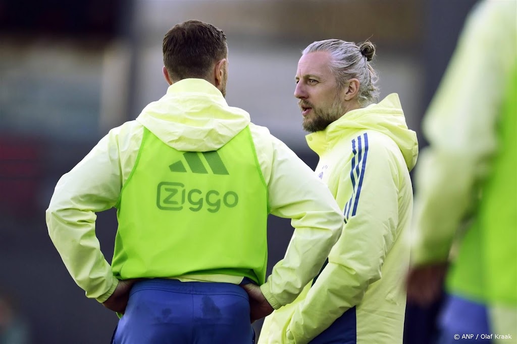 Ajax ziet Pasveer terugkeren en rekent op Sutalo en Henderson