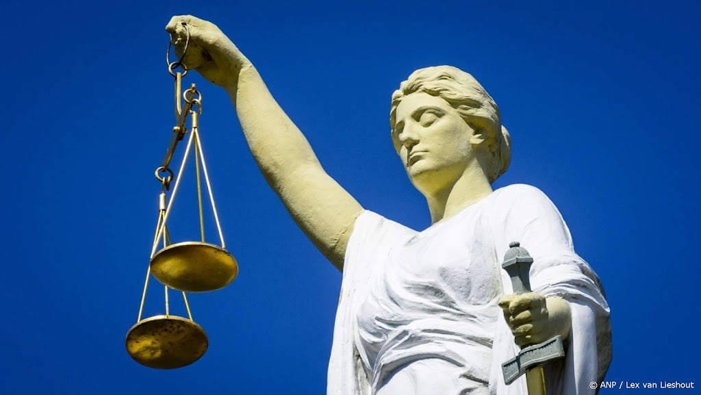 Vrouwelijke rechters gediscrimineerd door lager salaris