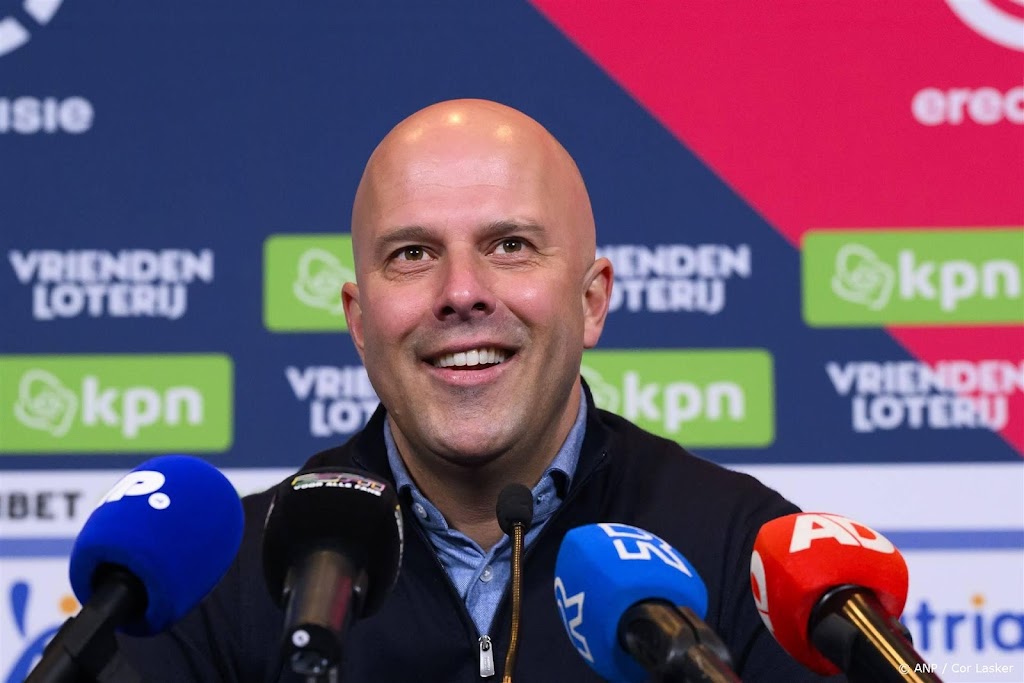 Trainer Slot van Feyenoord heeft geen medelijden met Ajax