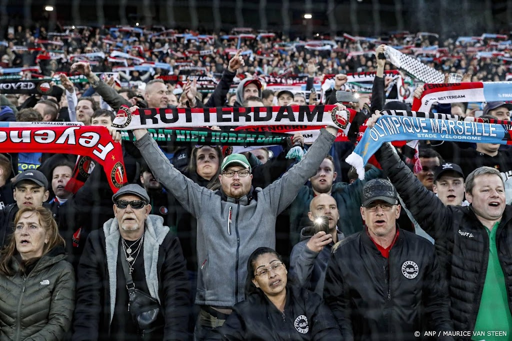 Meeste fans Feyenoord lijken fanzone voorlopig te mijden