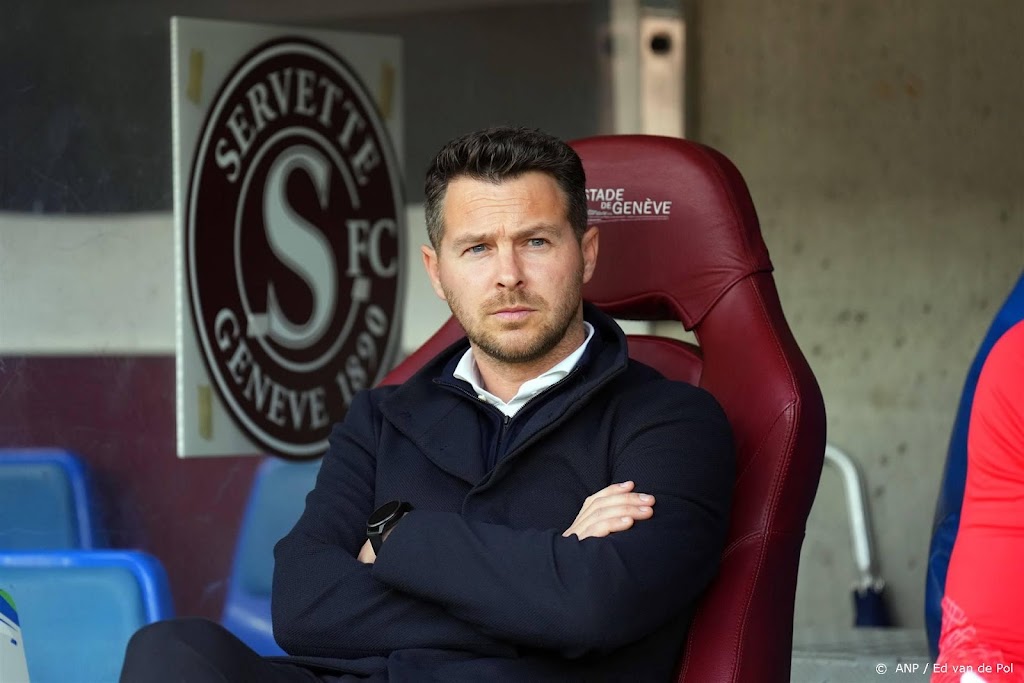 AZ promoveert coach Sierksma na succes Youth League naar Jong AZ