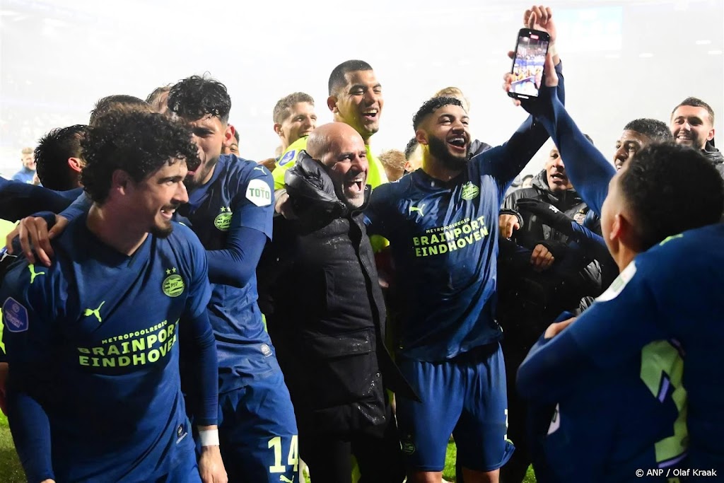 PSV-coach Bosz houdt vast aan team dat met 8-0 van Heerenveen won