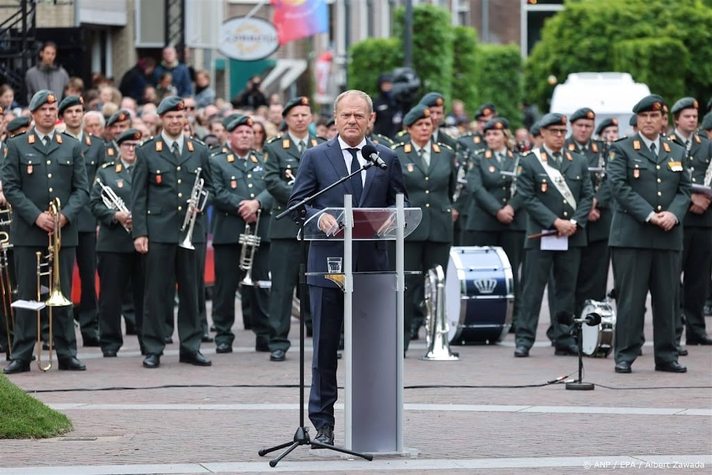 Tusk in 5 mei-lezing: oorlog in alle hevigheid terug