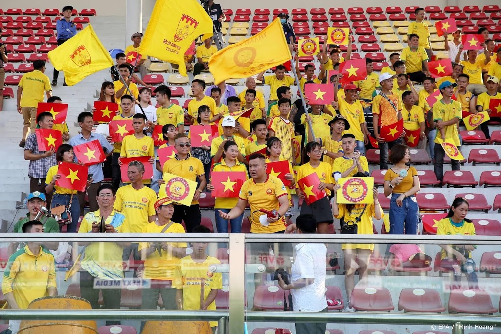 Vietnam voetbalt al voor volle tribunes