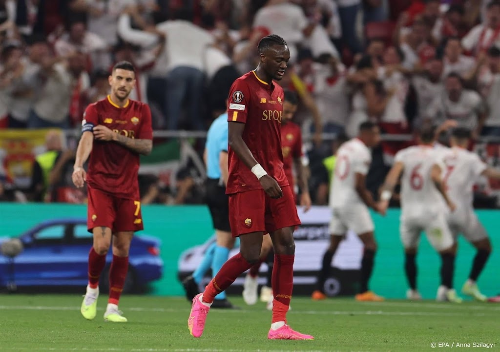 AS Roma-spits Abraham loopt zware knieblessure op