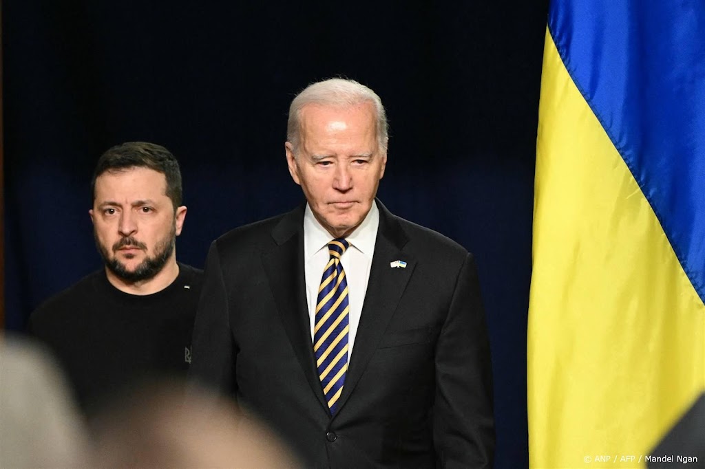 Biden ontmoet Zelensky tijdens herdenking D-day in Frankrijk