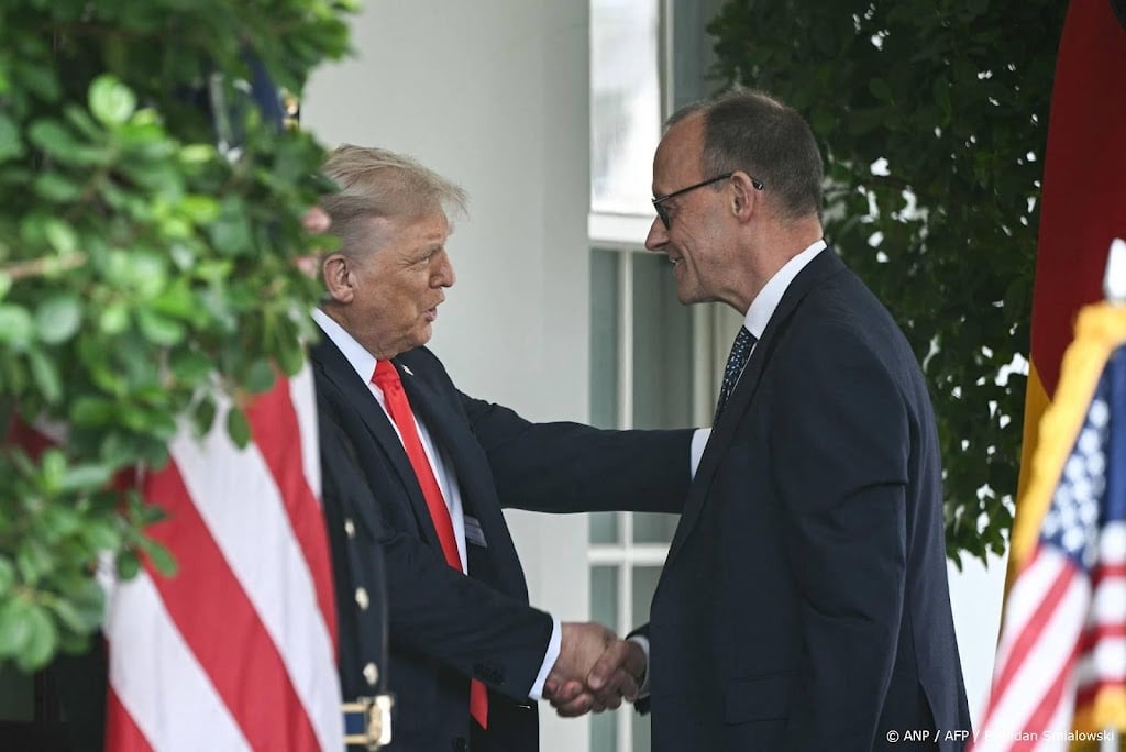 Merz verrast Trump met geboortecertificaat grootvader