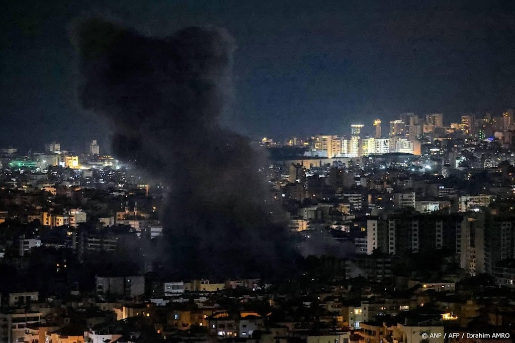 Israël bombardeert bij Beiroet, inwoners massaal op de vlucht