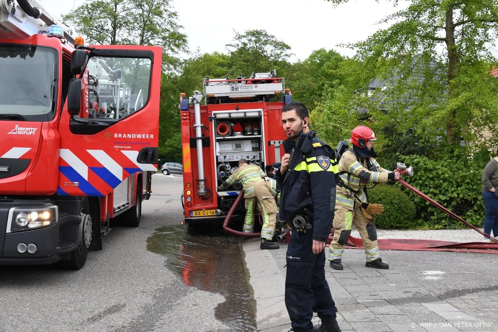 Loods afgebrand bij grote brand in Sliedrecht