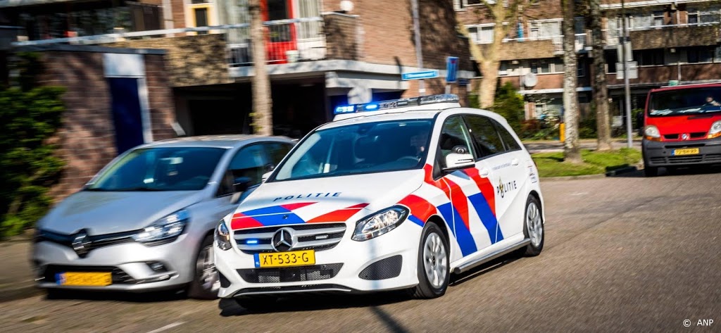 Agressieve arrestant verwondt agent