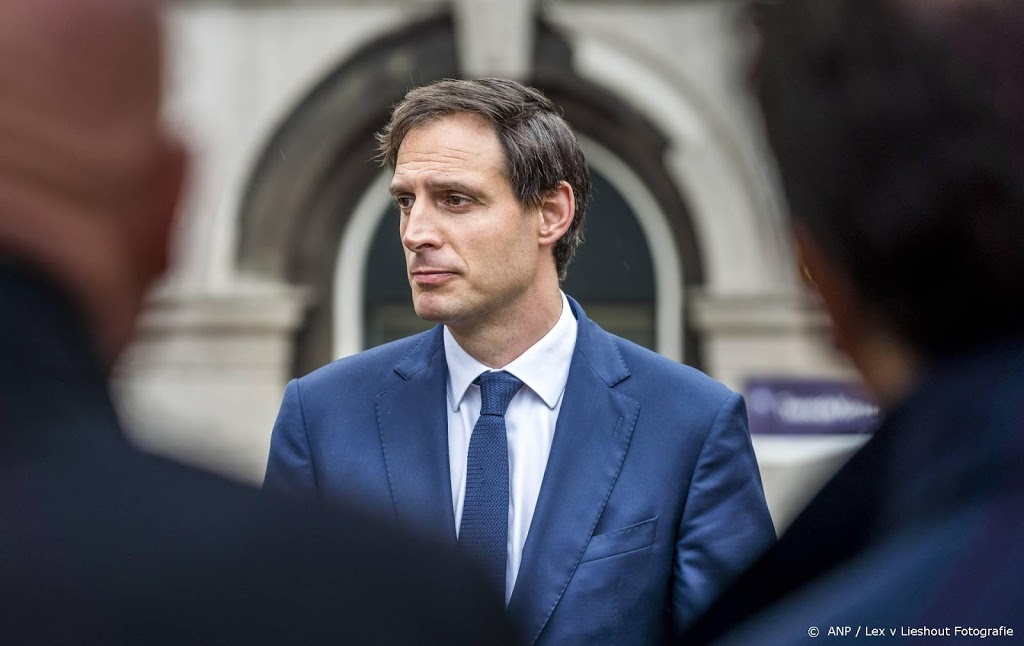 Consumentenbond stuurt minister brief om 'cashboete' banken 