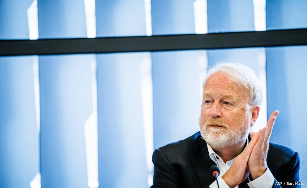 Man krijgt zes maanden cel voor bedreigen Van Dissel 