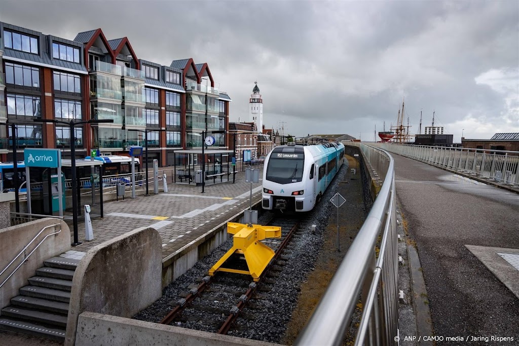 Arriva legt treinverkeer in Friesland en Groningen stil om storm
