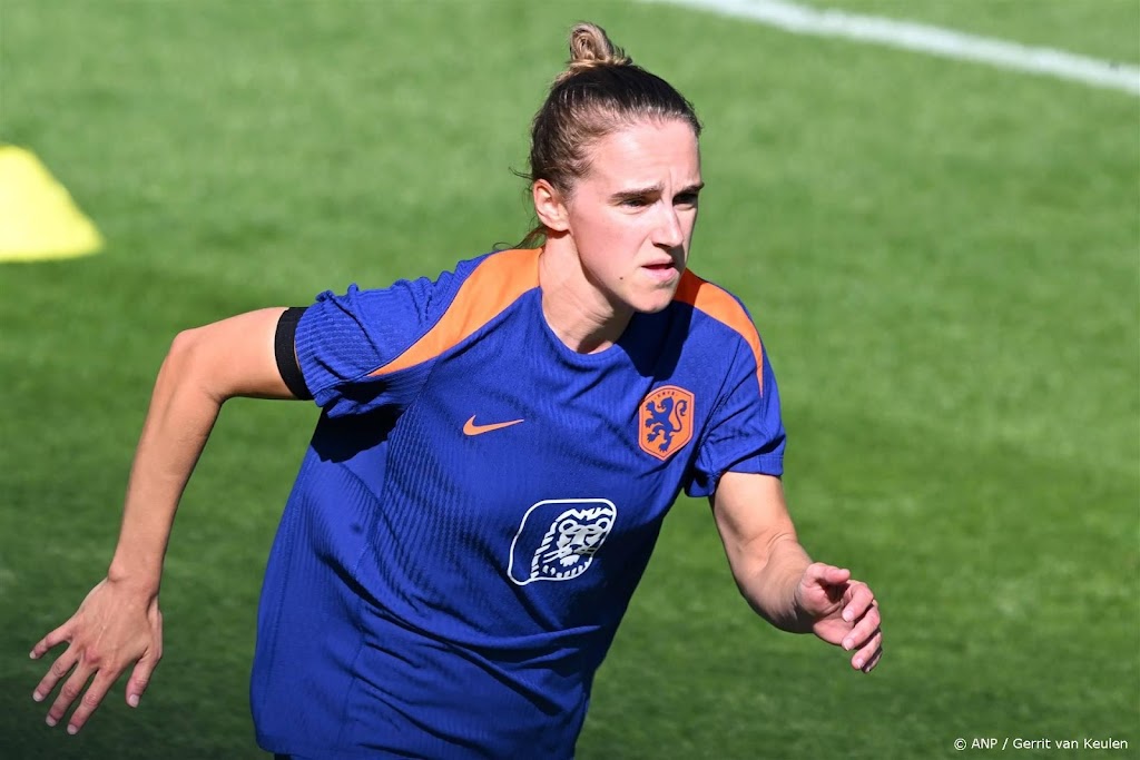 Voetbalster Miedema tekent voor drie jaar bij Manchester City