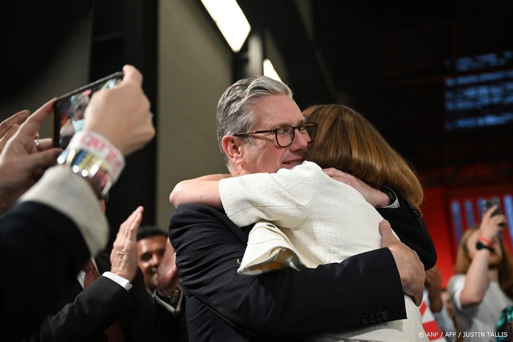 Schoof feliciteert Starmer, kijkt uit naar samenwerking