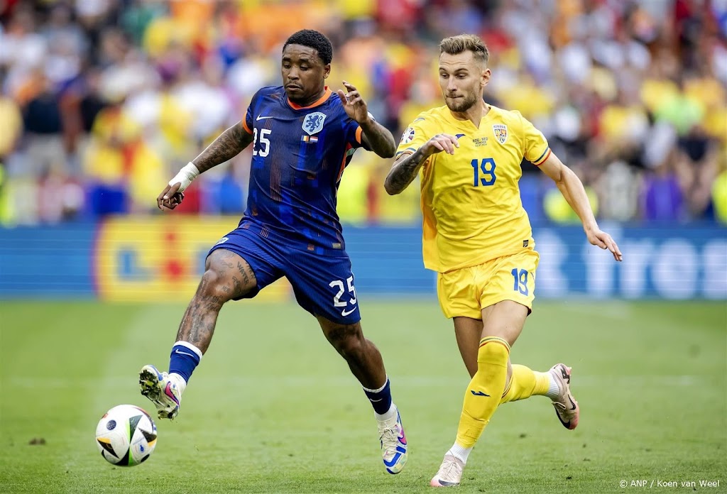 Bergwijn met pijnlijke kniepees onzeker voor duel met Turkije