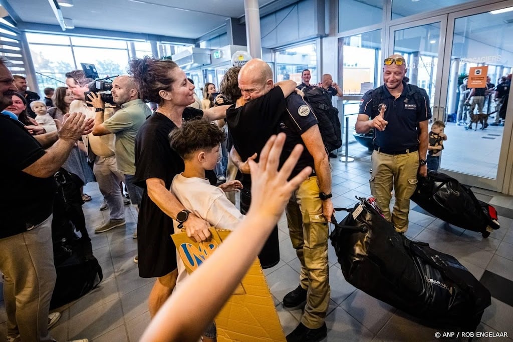 Directeur Humanitaire Hulp BuZa: diep respect voor USAR-team