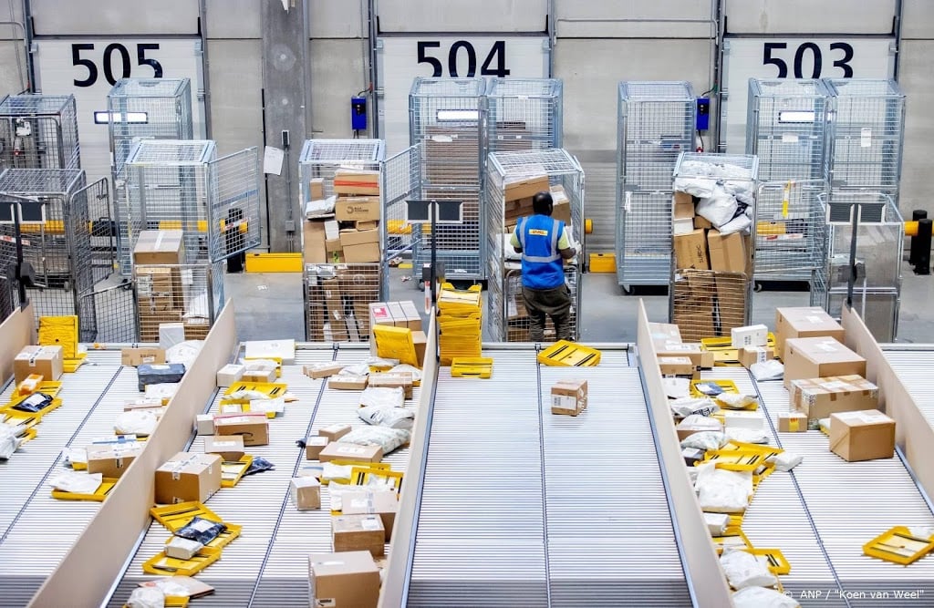 Gestegen vraag naar pakketbezorging stuwt winst DHL