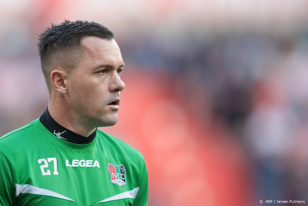 NEC laat contract Australische keeper Vukovic ontbinden
