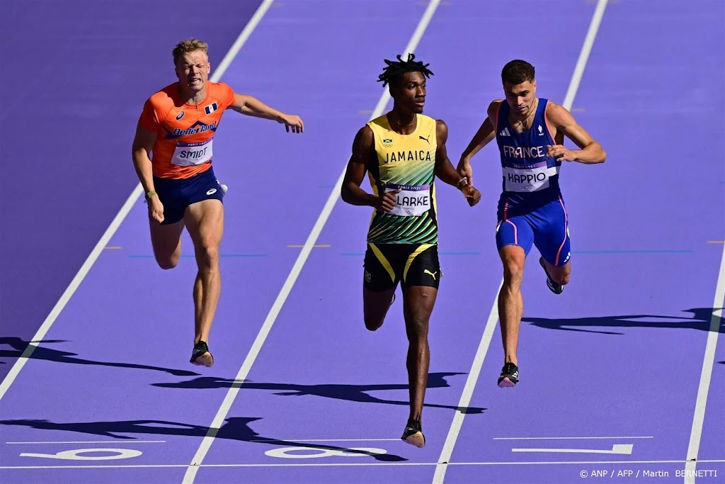 Smidt op de valreep door naar halve finales 400 meter horden