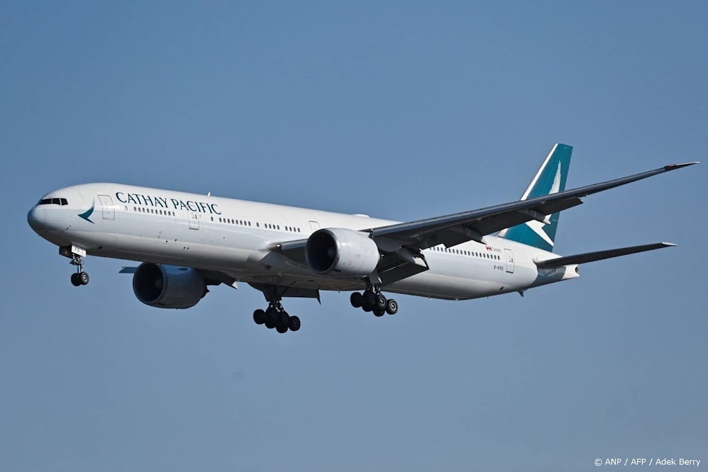 Overstappers via Hongkong stuwen winst Cathay Pacific