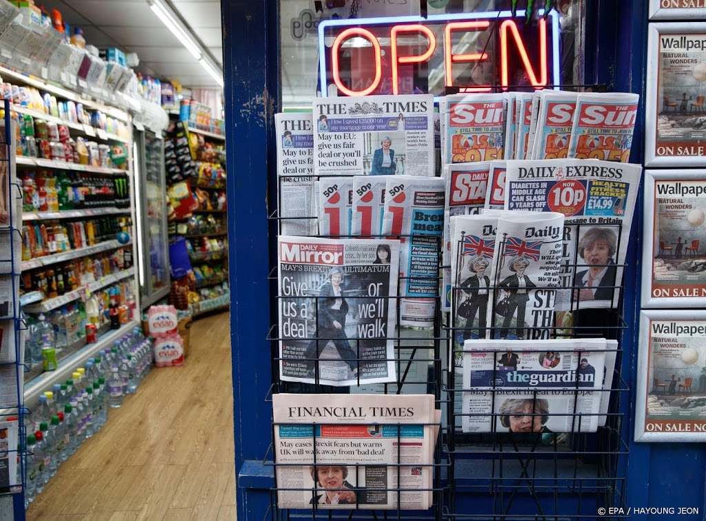 Tientallen arrestaties bij blokkade Britse krantendrukkerijen 