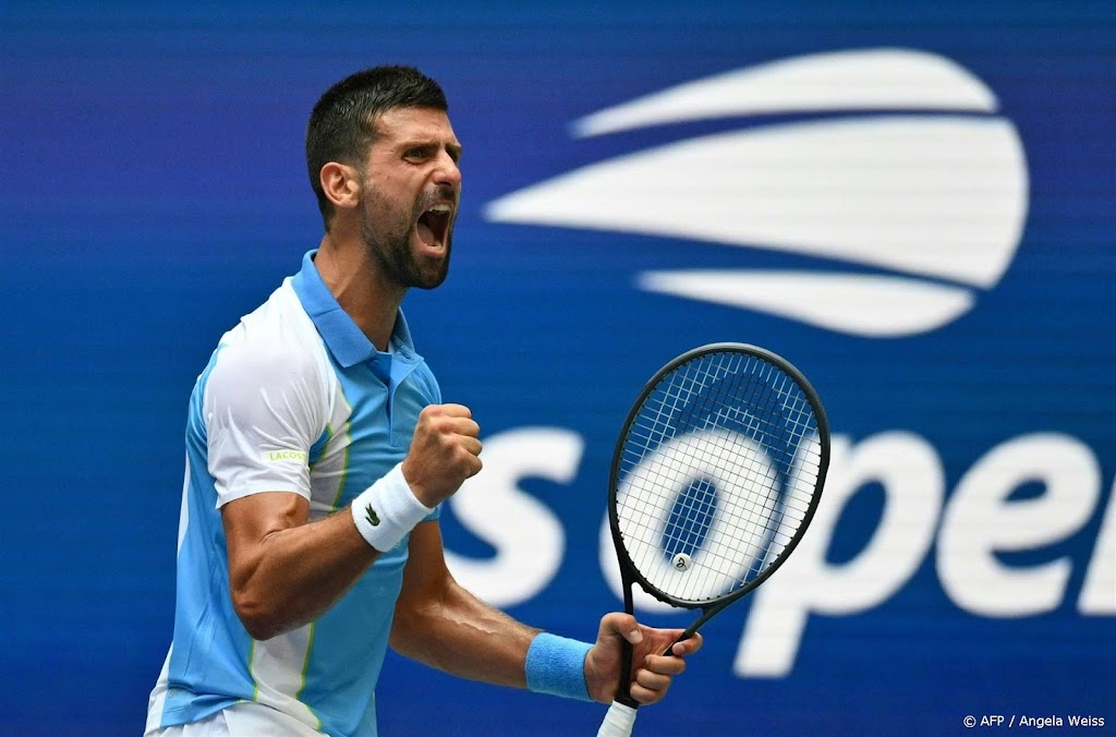 Djokovic pakt na zege op Fritz record met 47e halve finale