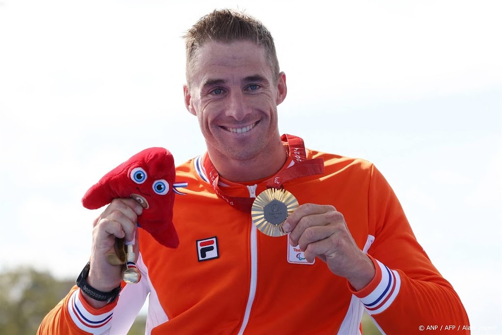 Handbiker Plat pakt derde goud op Paralympische Spelen 