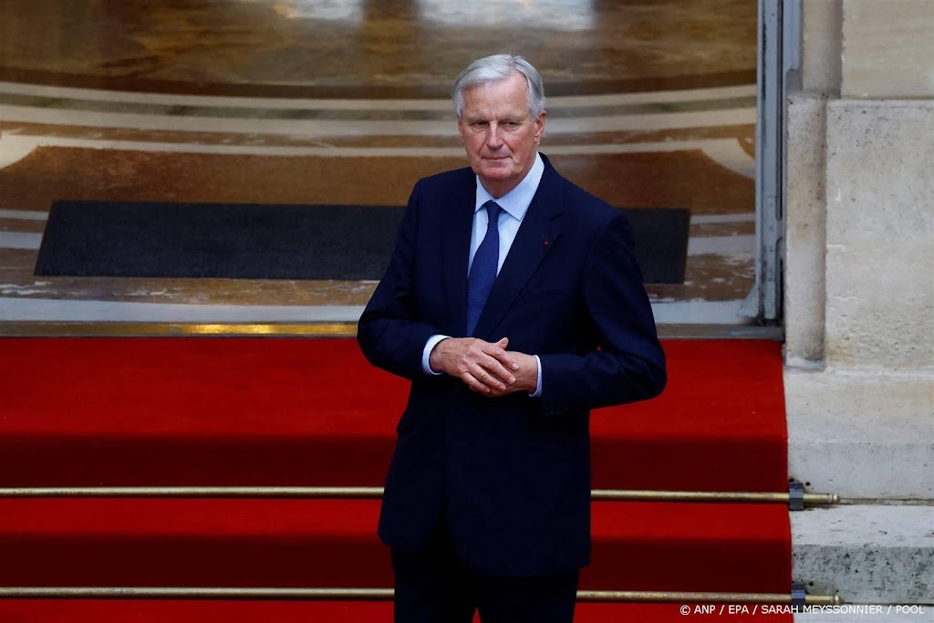 Nieuwe Franse premier Barnier hoopt voor eenheid te kunnen zorgen
