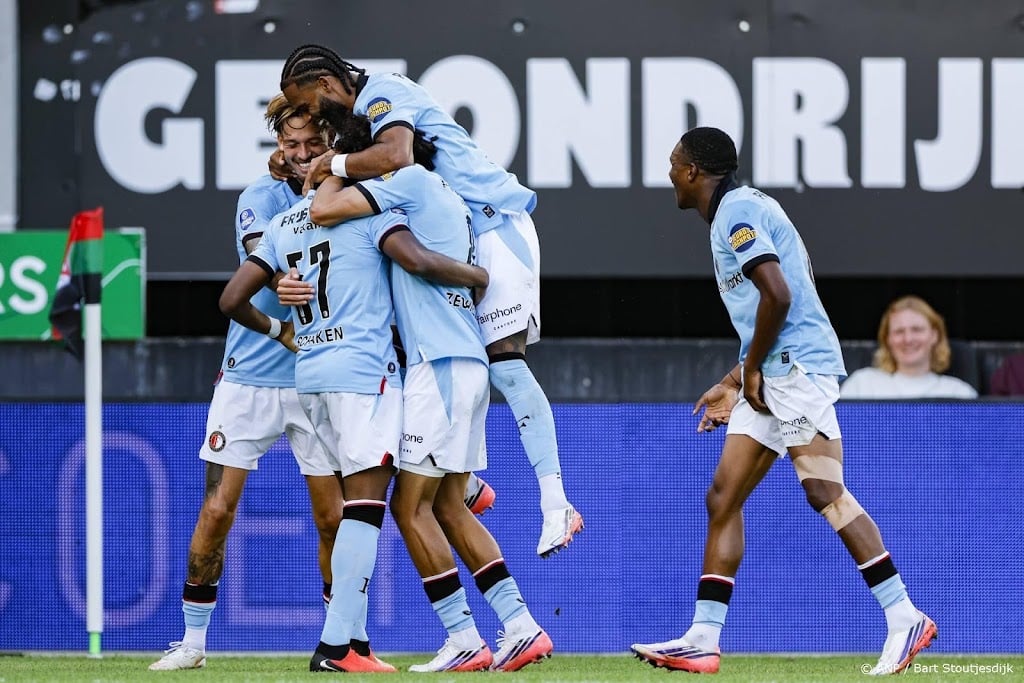 Feyenoord neemt zonder Hadj Moussa na rust afstand van NEC