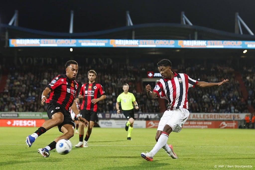 Willem II lijdt in Tilburg pijnlijke nederlaag tegen Excelsior