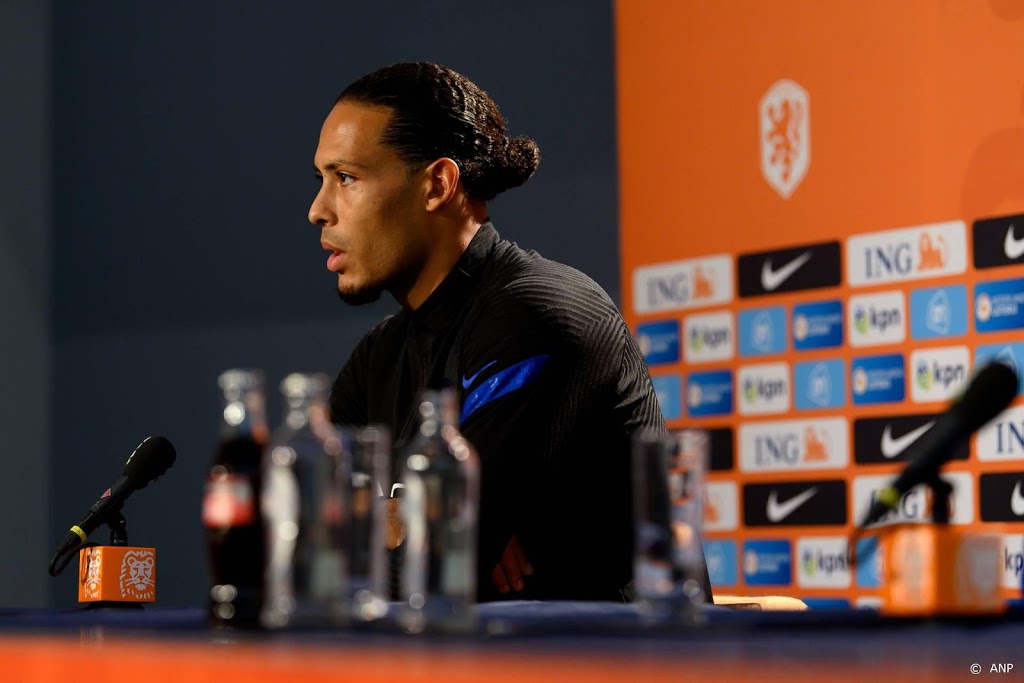 Van Dijk: KNVB heeft voor De Boer gekozen, niet de spelers