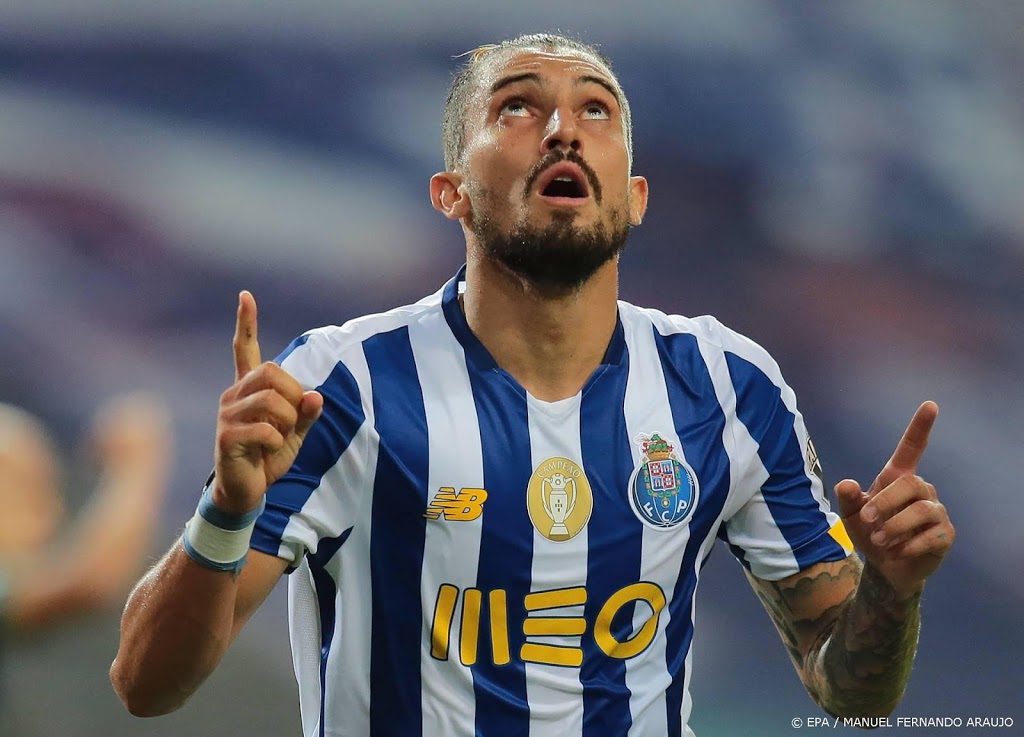 Manchester United haalt Braziliaanse verdediger Telles