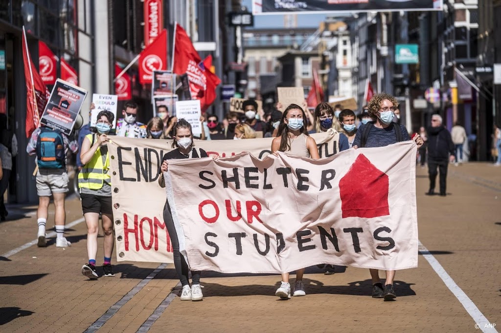 Woonprobleem studenten Groningen en Enschede nog niet opgelost