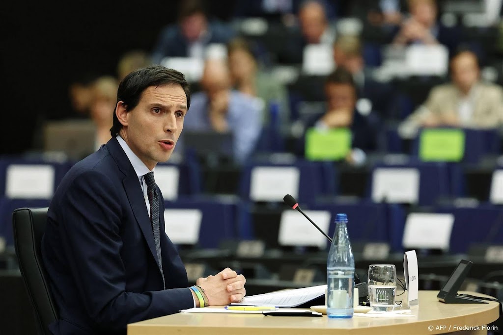 Europees Parlement stemt in met Hoekstra als Eurocommissaris 