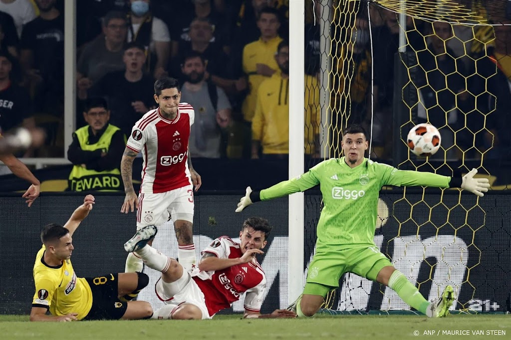 Ajax houdt dankzij Gorter punt over aan Europees duel in Athene