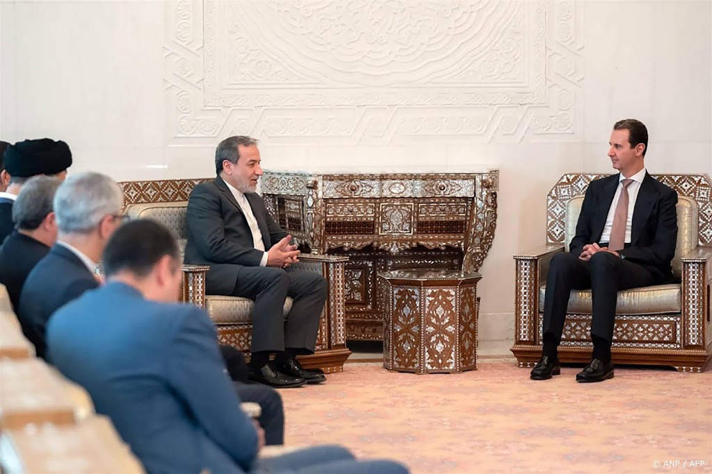 Minister Iran roept op tot staakt-het-vuren in Gaza en Libanon