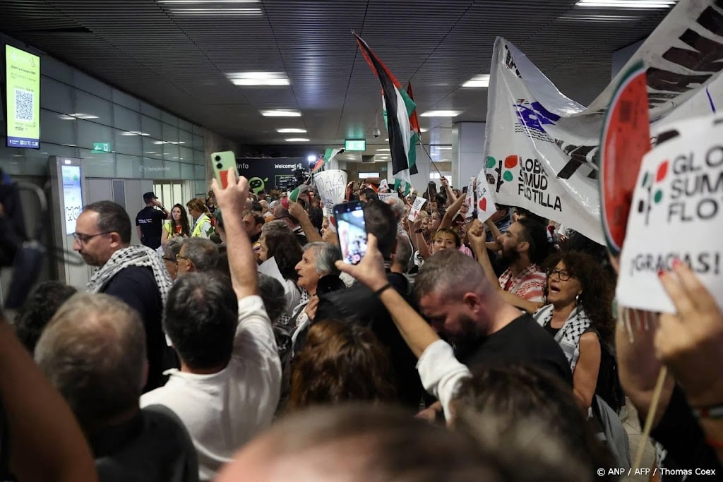 Nederlandse activisten Gazavloot aangekomen in Madrid