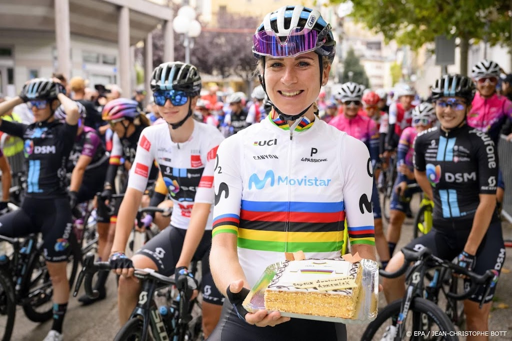 Van Vleuten gaat in laatste jaar weer voor Giro, Tour en Vuelta