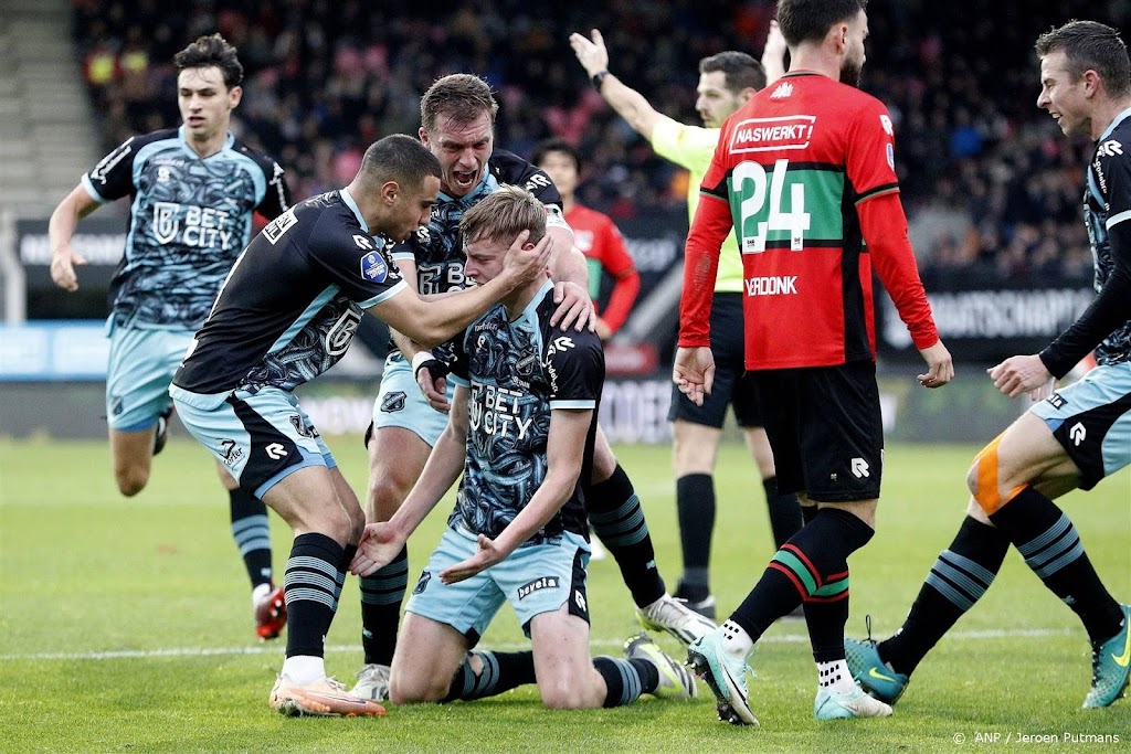 Duel tussen NEC en FC Volendam eindigt in 3-3 na bizarre slotfase