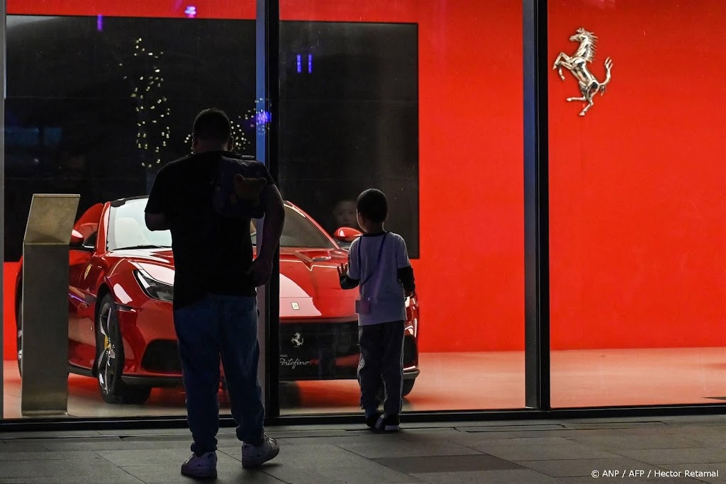 Ferrari ziet Chinese verkopen hard dalen, omzet wel omhoog