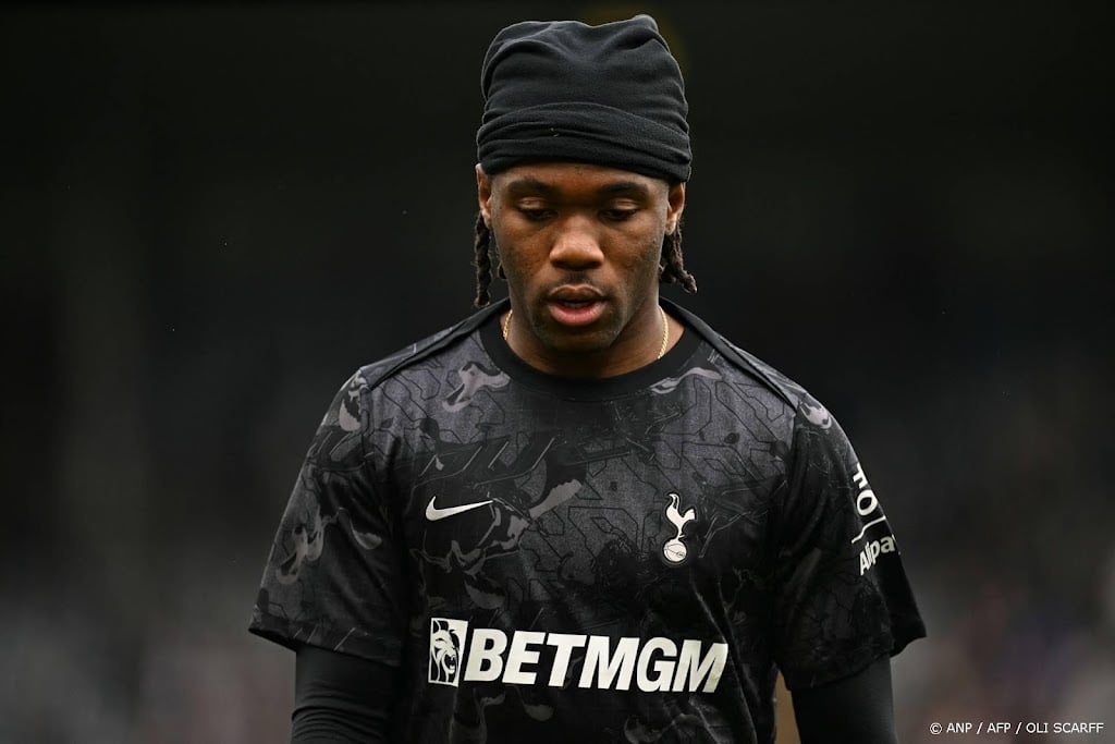 Spurs ondersteunt door zaakwaarnemer bedreigde verdediger Udogie