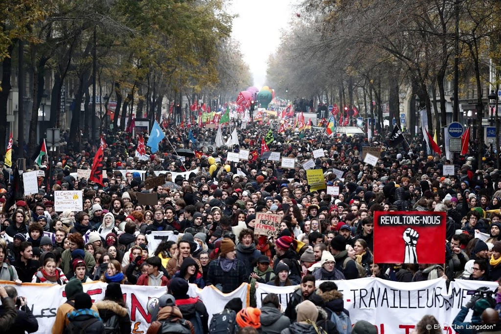 Naar schatting 700.000 Fransen protesteren