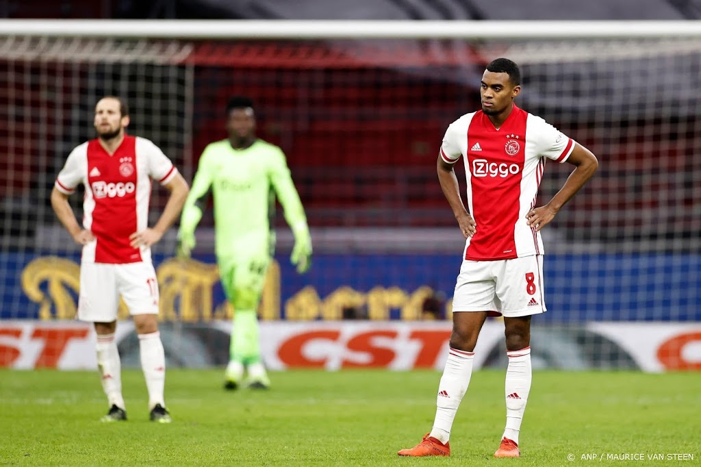 Ajax verliest van FC Twente: 1-2