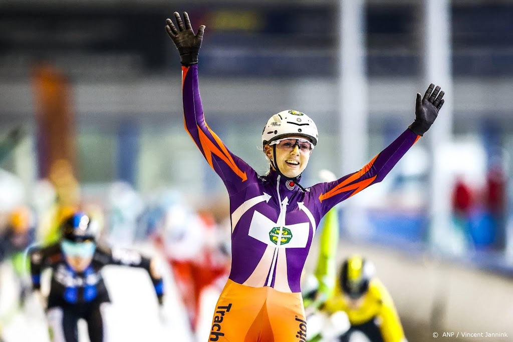 Schaatsers Hoolwerf en Dul winnen vierdaagse Trachitol Trophy