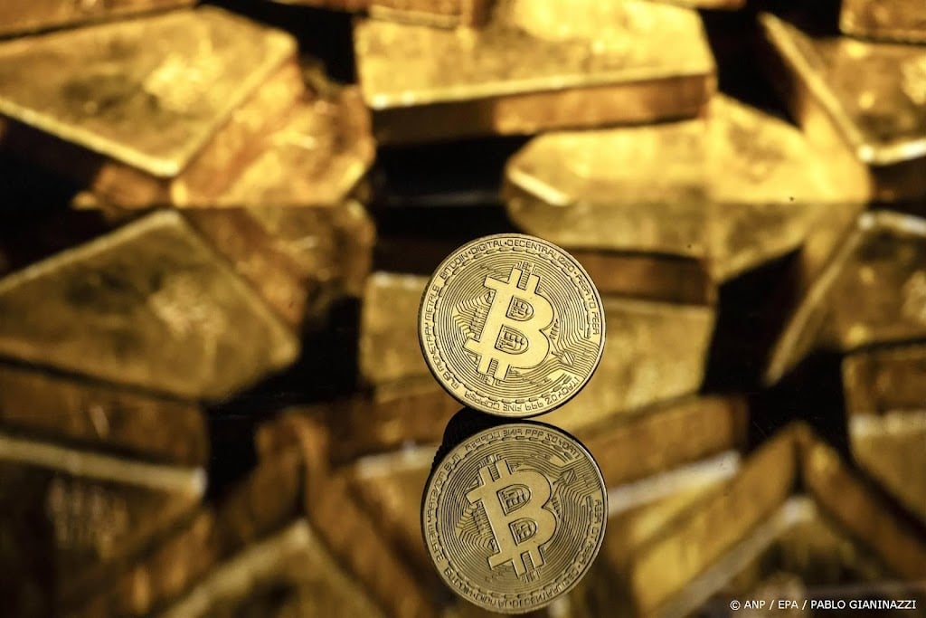Bitcoin voor het eerst meer dan 100.000 dollar waard