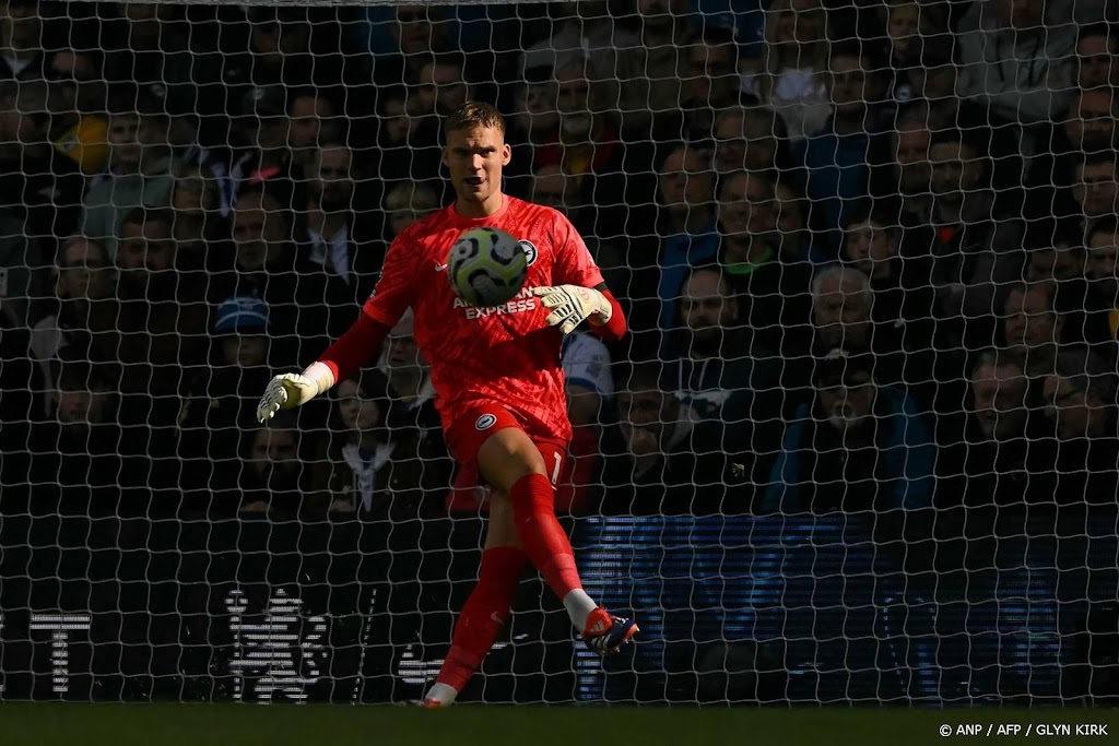 Doelman Verbruggen leidt met fout nederlaag van Brighton in 