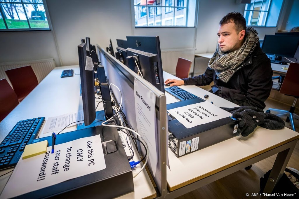 Universiteit tevreden over eerste collegedag na cyberaanval